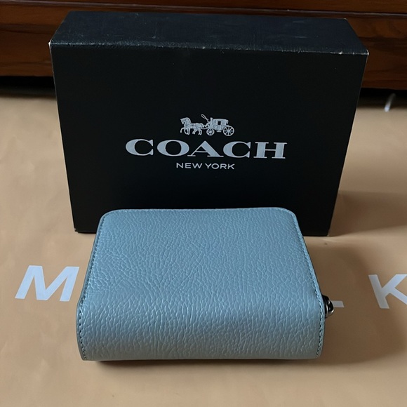 Restored Billfold Wallet In Colorblock - Picture 3 of 7